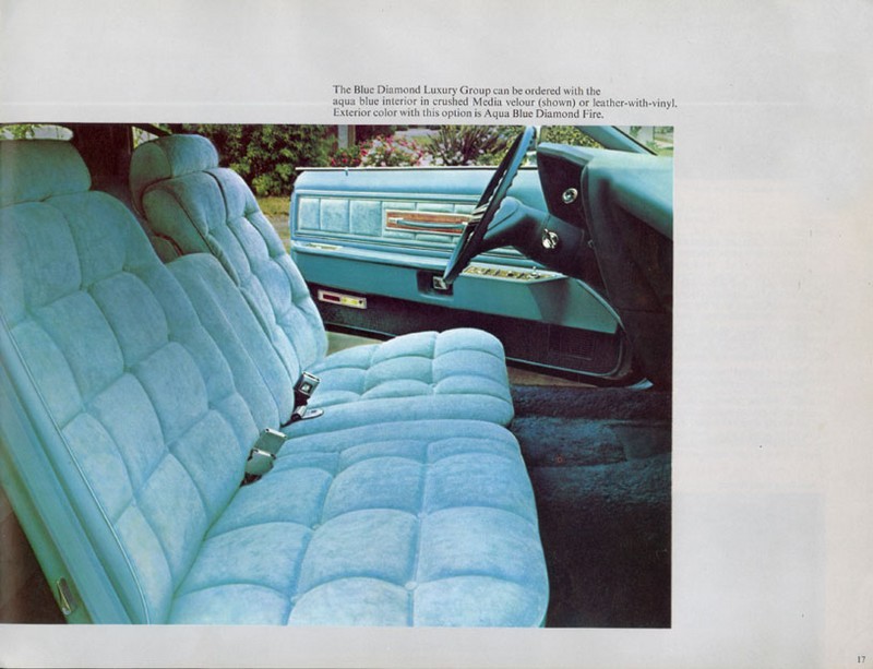 1975 Lincoln Model Range Brochure Page 7